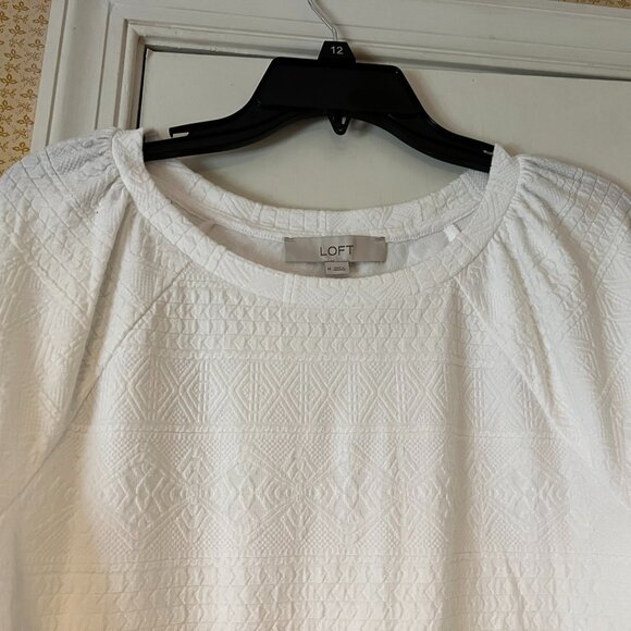 Loft White Embossed Heavyweight Blouse w/Balloon Sleeves - Medium - Picture 3 of 5